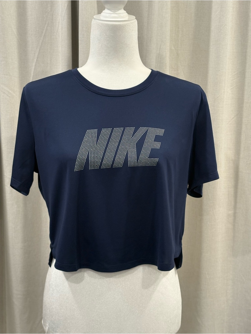 Nike Crop Top Loose Fit Midnight Navy Blue Athleisure Gym Streetwear Medium NWOT